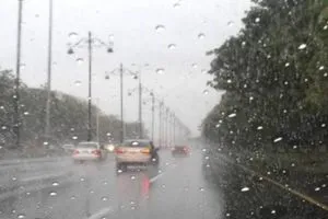 الأمطار تخيم على أجواء العراق