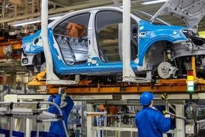 انكماش نشاط المصانع الصينية مجدداً في تشرين الثاني