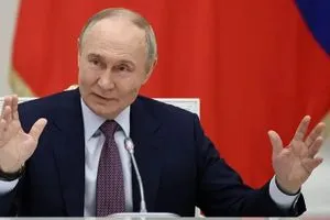 بوتين يصدر مرسوما بشأن إلغاء التأشيرات للسياح من الصين