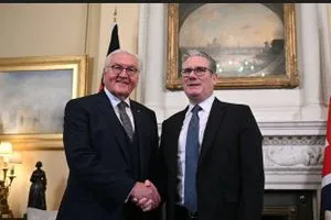 بريطانيا والنرويج تنشران أسطولا شمال الأطلسي لمواجهة الغواصات الروسية