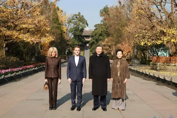 شي وماكرون يجريان مباحثات في تشنغدو بالصين جريدة الصباح