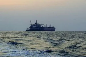 إطلاق نار على سفينة غرب اليمن شفق نيوز