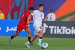 منتخبنا الأولمبي في مواجهة حاسمة أمام عُمان ببطولة كأس الخليج اليوم وكالة الانباء العراقية واع