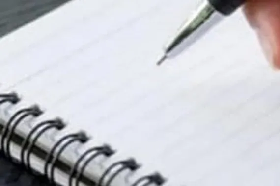 عصر التزييف والوعي الذي يُسرق من بين أيدينا