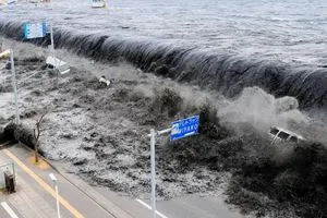 زلزال بقوة 7 2 درجة يهز اليابان وتحذيرات من تسونامي شفق نيوز