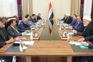 بوادر إتفاق على تقديم 3 مرشحين لرئاسة الكابينة الوزارية