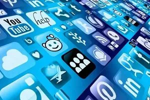 الاتصالات النيابية تحذر من العشوائية في حجب المواقع والتطبيقات الإلكترونية