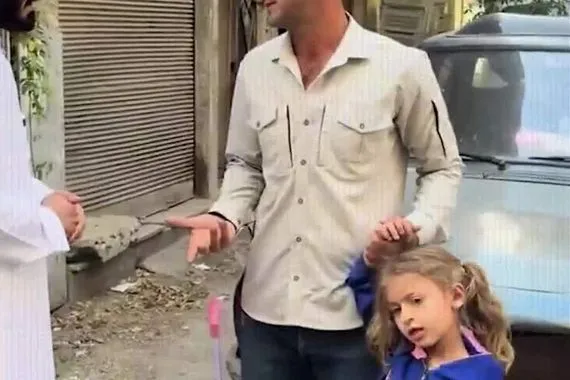 صانع محتوى يحقق حلم طفلة شامية ويعيد الامل اليها فيديو