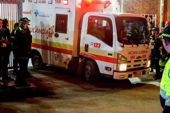 مصرع وإصابة 36 طالباً بحادث سير لحافلة مدرسية في كولومبيا شفق نيوز