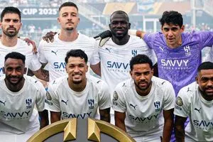 الهلال يفتح ملف التجديد مع 4 لاعبين