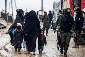 السمرمد مخيم الهول تحول إلى قرية يسيطر عليها داعش