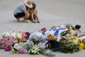 إشادة دولية بأحمد السوري الذي أوقف مذبحة ضد اليهود والصحافة الإسرائيلية تتجاهله