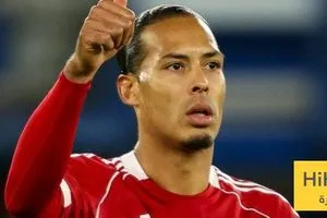 فان دايك بفرض هيمنته في الهواء بالدوري الانجليزي