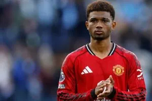 ديالو يتقدم لمانشستر يونايتد على بورنموث