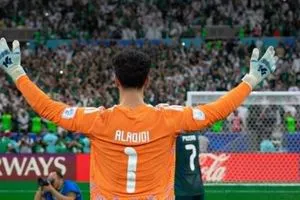 نواف العقيدي يتألق حارس السعودية يبرز في مباراة الأردن