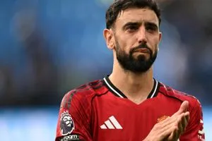 هدفين في دقيقتين اليونايتد يقلب الطاولة على بورنموث