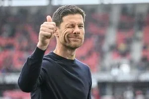 بعد 17 مباراة أين ألونسو بين جنرالات ريال مدريد