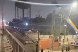 نفت وجود إصابات حكومة ذي قار توضح حقيقة حادث حاوية جسر النصر