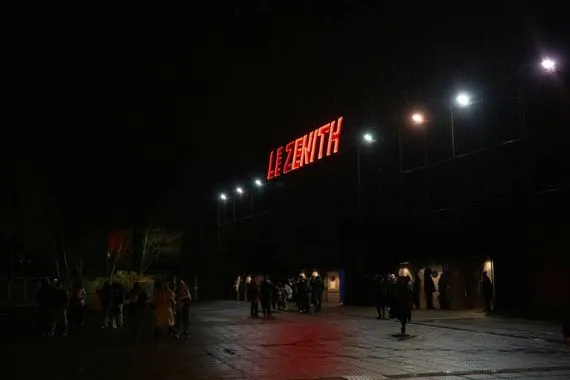 موسيقيون لاجئون يحيون أحلامهم في المنفى الأوربي