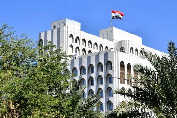 العراق يرحب بقرار سويسرا رفع حظر السفر