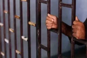 الحكم بالسجن 3 سنوات بحق استاذ جامعي في واسط