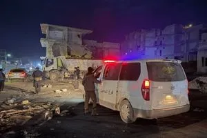 سوريا اكتشاف مقبرة جماعية في مدينة معرة النعمان