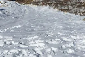 الثلوج تغطي الجبال في منطقة جومان جبل سكران على الحدود العراقية الإيرانية