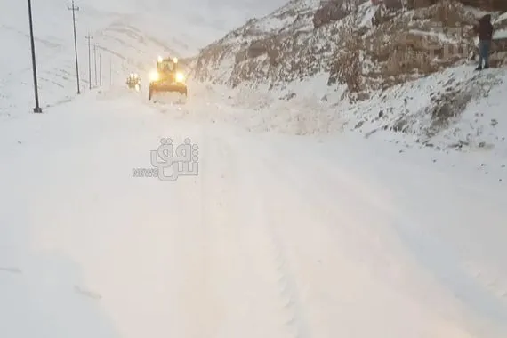 جبل سنجار يكتسي بالبياض مع موجة برد قارس فيديو شفق نيوز