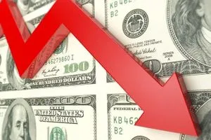 الدولار يتراجع مع ترقب بيانات الوظائف الأميركية