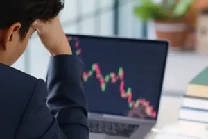 نيكاي الياباني يهبط 1 مع تراجع أسهم الذكاء الاصطناعي