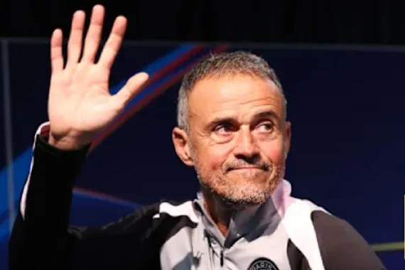 إنريكي نريد صناعة التاريخ أمام فلامنغو