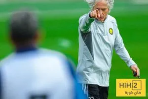 الجماهير السعودية تحدد المدرب الأنسب للأخضر بعد وداع كأس العرب