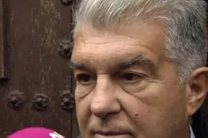 لابورتا يرد على بيريز