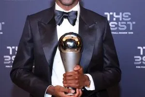 اول تعليق من ديمبلي بعد حصد جائزة ذا بيست