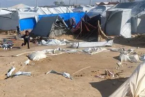 10 دول تحذر من الوضع الكارثي في غزة