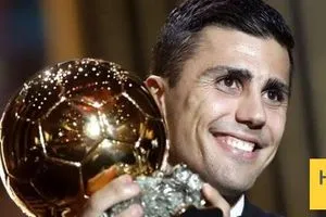 شاهد تفكير ادارة الريال في التعاقدات العودة لحرامي الكرة الذهبية