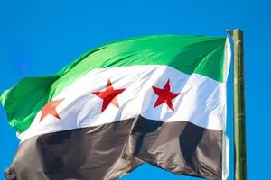 النيران تحاصر العلم إخلاء طلاب السكن الجامعي بجامعة حلب