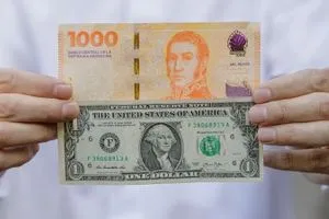 الأرجنتين تقترض 3 مليارات دولار لتغطية الدين الخارجي