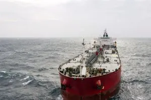 ترامب يطلق سراح طاقم ناقلة النفط الروسية المحتجزة