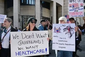 حكومة غرينلاند ترفض الاستيلاء الأمريكي والناتو يبحث تعزيز أمن القطب الشمالي