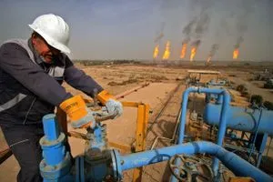 العراق يحافظ على استقرار إنتاجه النفطي رغم تراجع أوبك