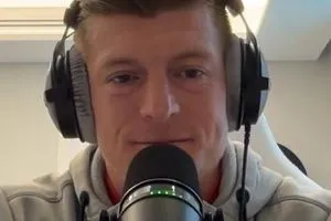 ماذا قال كروس عن طريقة لعب الريال ضد برشلونة