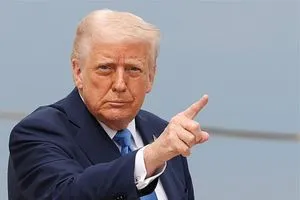 ترامب يعلن عقوبة لمن يتعامل مع ايران تجاريًا