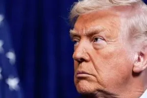 وول ستريت جورنال ترمب أبلغ حلفاءه الخليجيين باحتمال ضرب إيران شفق نيوز