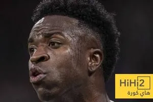 عاجل بدأ الجمهور الاسباني في شتم فينيسيوس وطرده من النادي