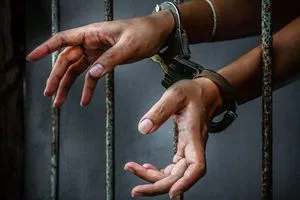 الحشد الشعبي يطيح بارهابي بكمين في الانبار