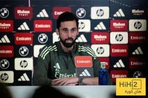 ألفارو أربيلوا متحدث أفضل من مدرب