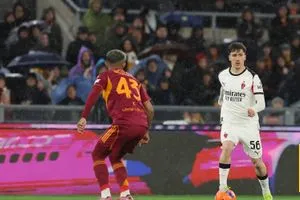 إحصائيات الشوط الأول لمباراة ميلان وروما