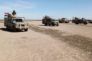 الحشد الشعبي يطهر طريق حديثة _ بيجي من المخلفات الحربية