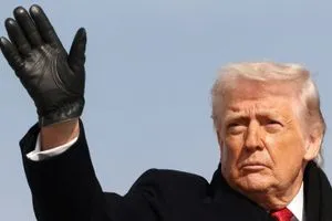 ترمب إيران تطمح لاتفاق بعد وصول الاسطول الأميركي للشرق الأوسط شفق نيوز